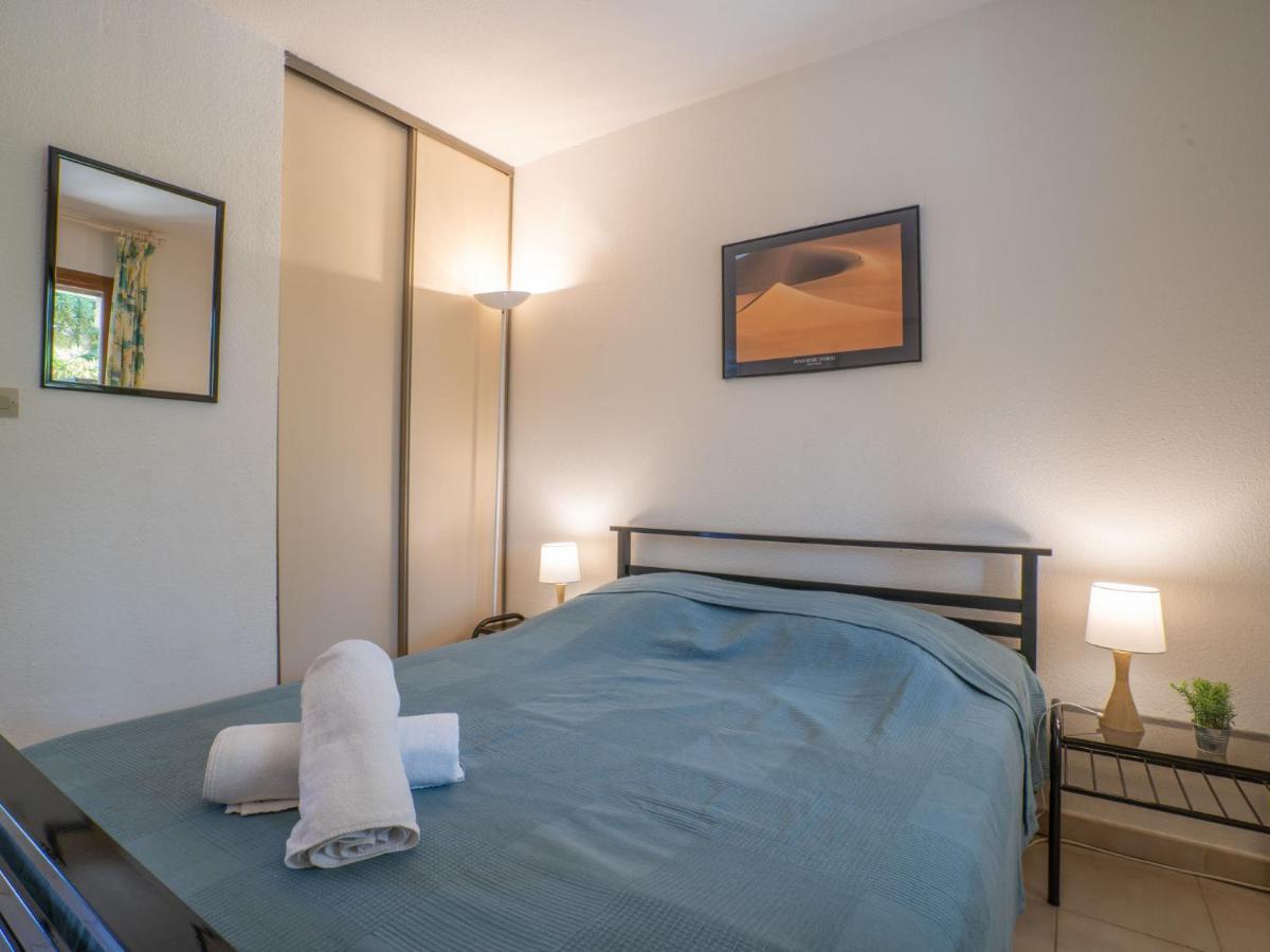 Apartment Le Mas Des Calanques-1 By Interhome Saint Aygulf Eksteriør bilde